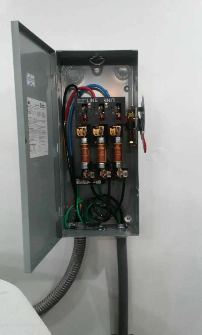 Three-phase disconnect switch installed for Electrical Wiring & Rewiring in Ahoskie
